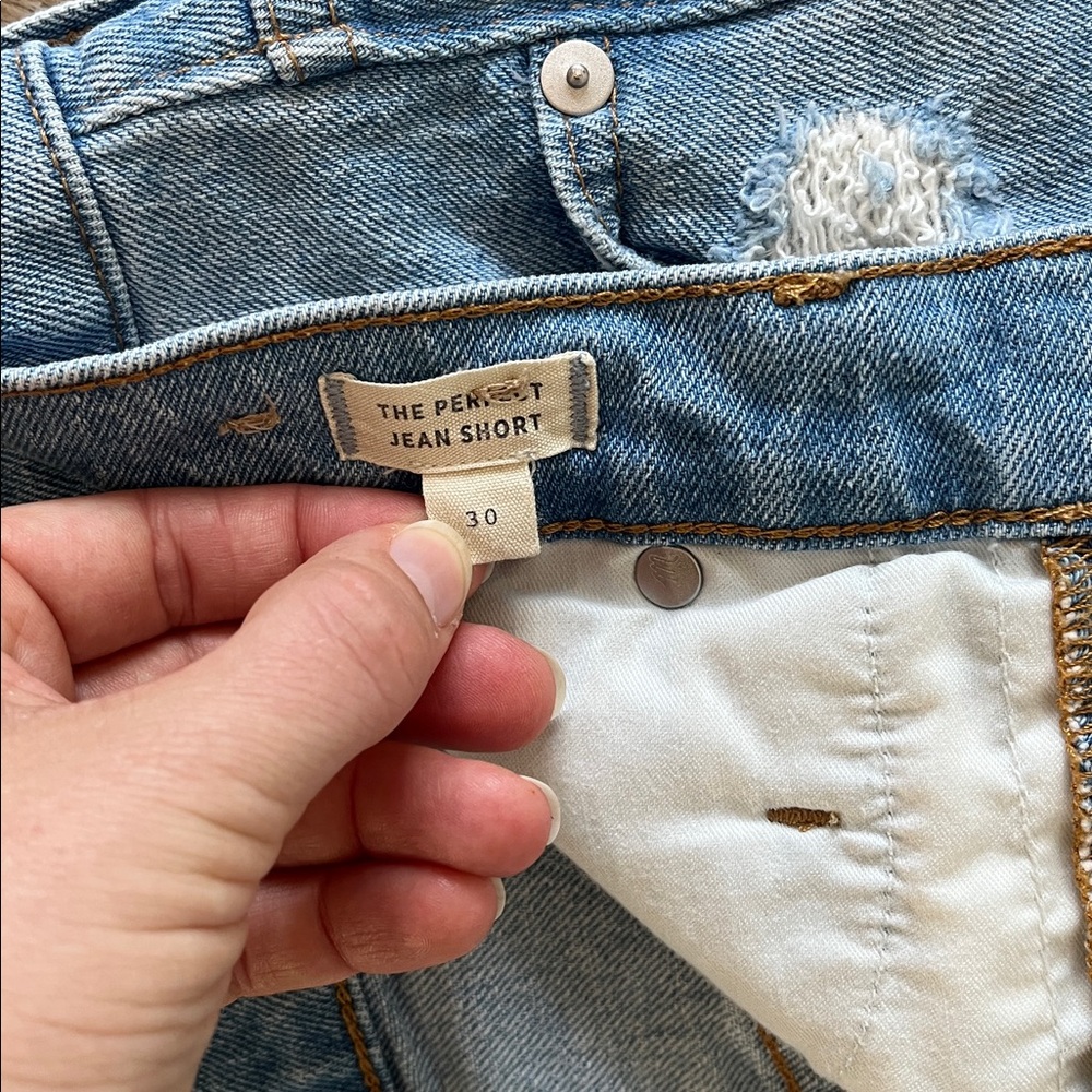 The Perfect Jean Short - Picture 5 of 8
